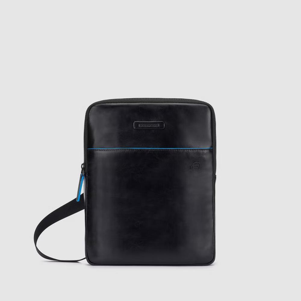 PIQUADRO							 							BORSELLO PORTA IPAD BLUE SQUARE