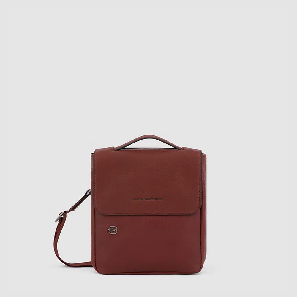 PIQUADRO							 							BORSELLO CON MANICO SUPERIORE BLACK SQUARE