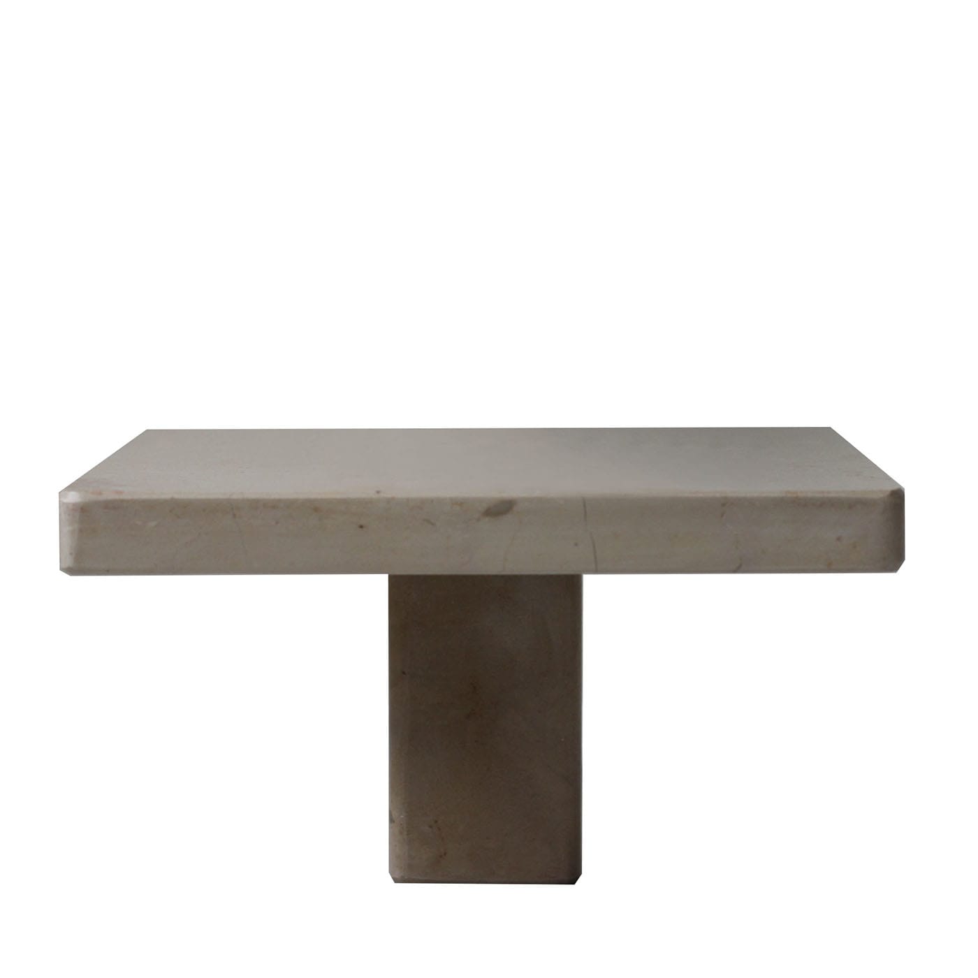 Alzata per torte in pietra di Puglia